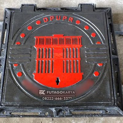 manhole-cover-persegi-semarang-cast-iron